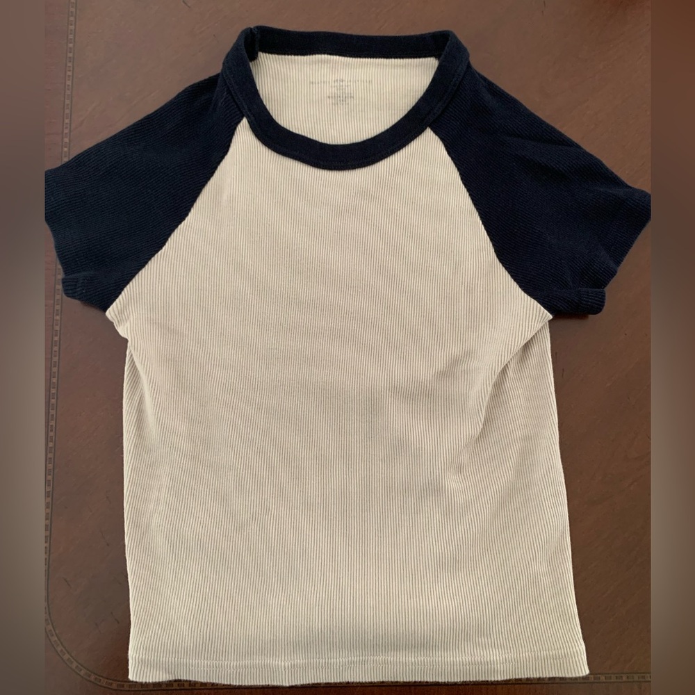 Brandy Melville Top